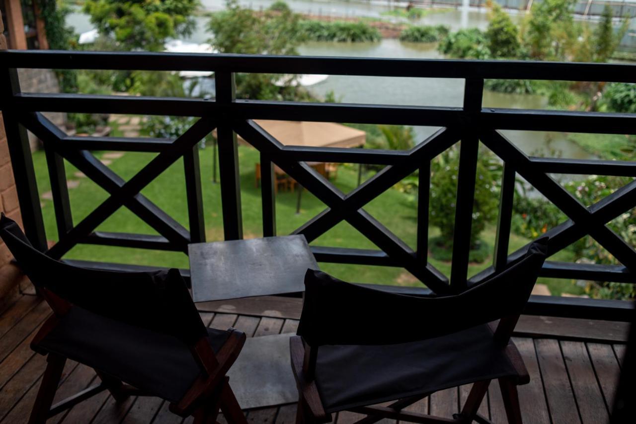 Radisson Hotel Tamboho Waterfront أنتاناناريفو المظهر الخارجي الصورة